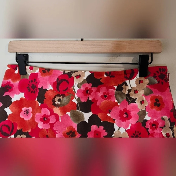 Ann Taylor Skirt Women's 6 Red Brown Floral Stretch Career Academia Spring - Picture 6 of 8